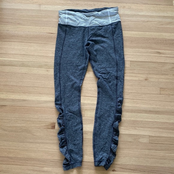 Lululemon Run: Turn Around Tight Size 10 - Picture 1 of 10